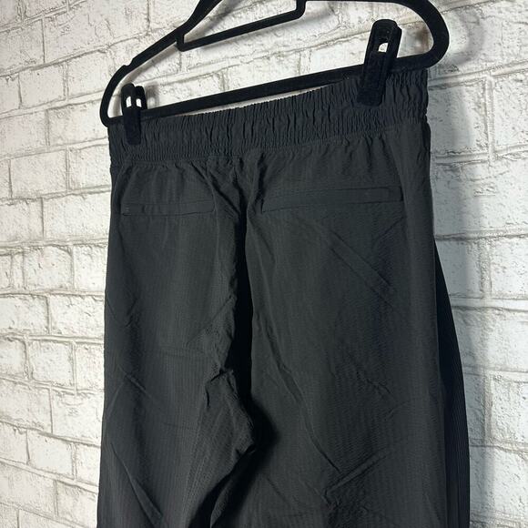 Athleta Pants Black Textured Brooklyn Jogger Athletic Athleisure Neutral 8 - Picture 9 of 9